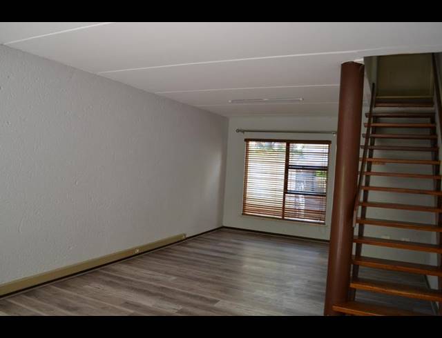 3 BEDROOM PROPERTY TO RENT IN KENMARE